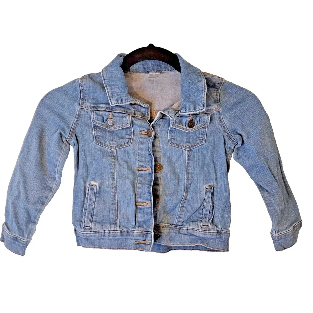 Carters Kid Blue Denim Trucker Jacket Size 5 Medium Wash Button Front 3H816610‎